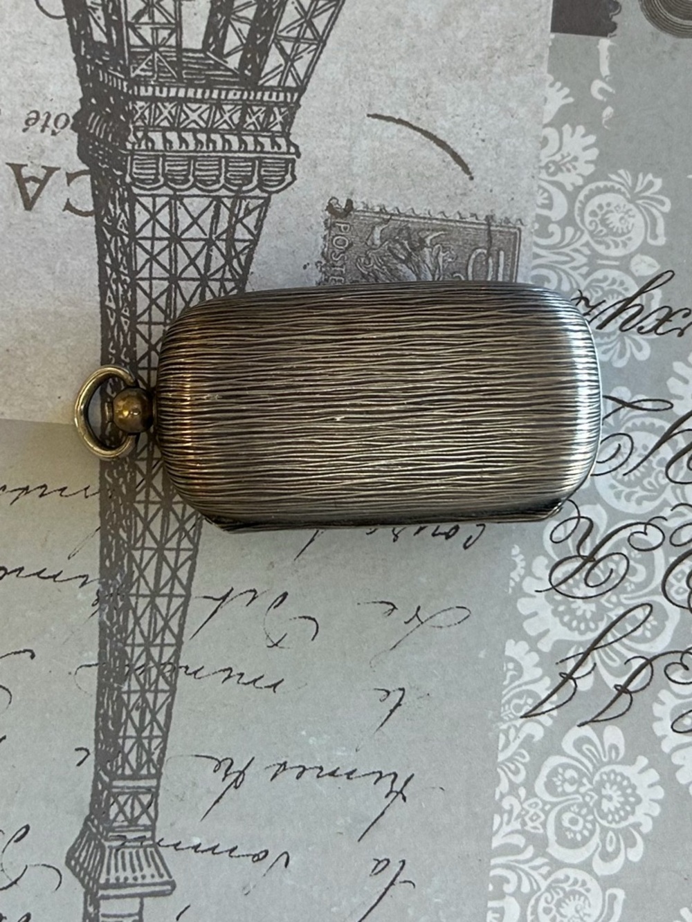 Art Deco Coin Case Compact makes a unique pendant!